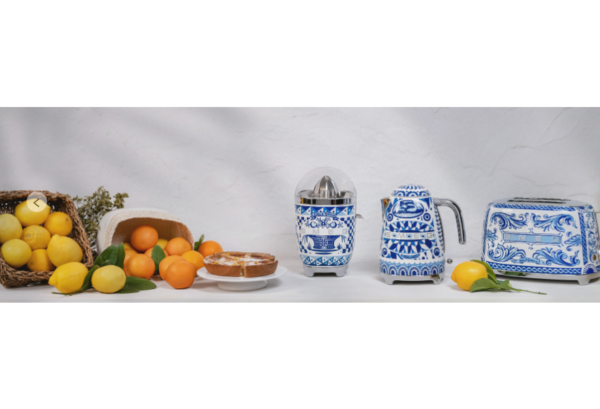 Smeg e Dolce&Gabbana Tostapane a 2 fette Blu Mediterraneo